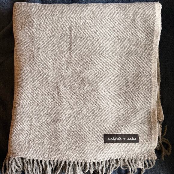 Sackcloth & Ashes cotton wool blend throw blanket - Picture 2 of 4